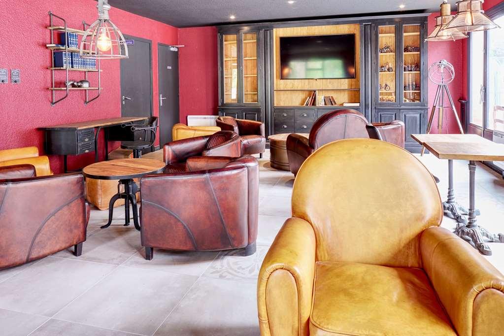 Kyriad Lille Est - Hem Restaurant photo